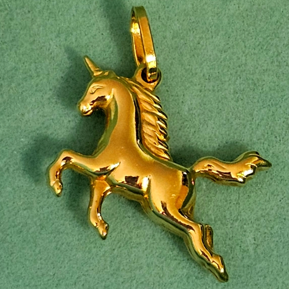 18K Gold Unicorn Pendant